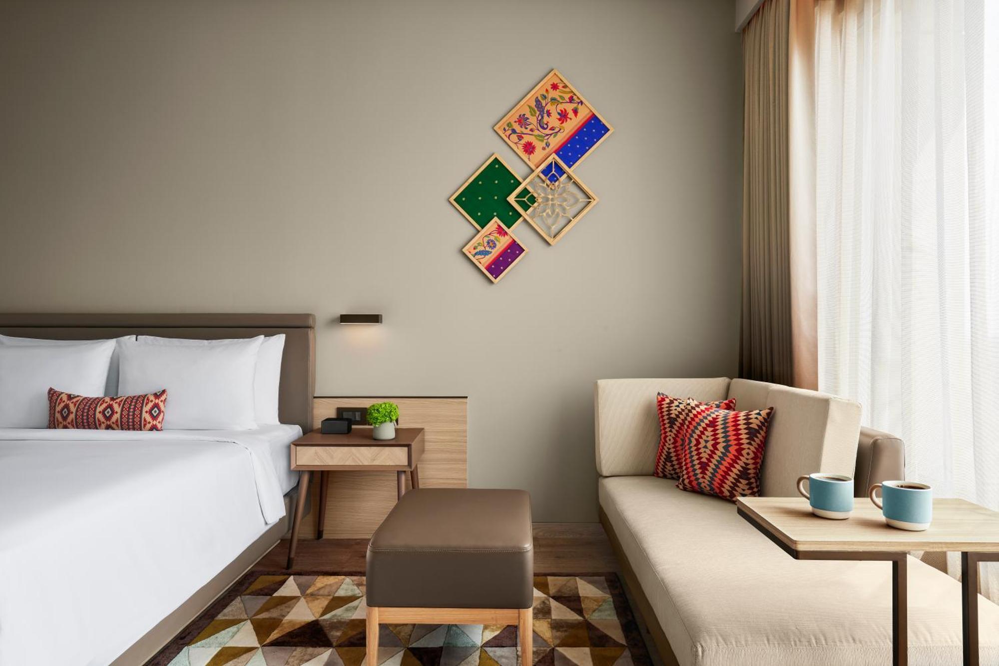 Hyatt Place Aurangabad Airport Экстерьер фото