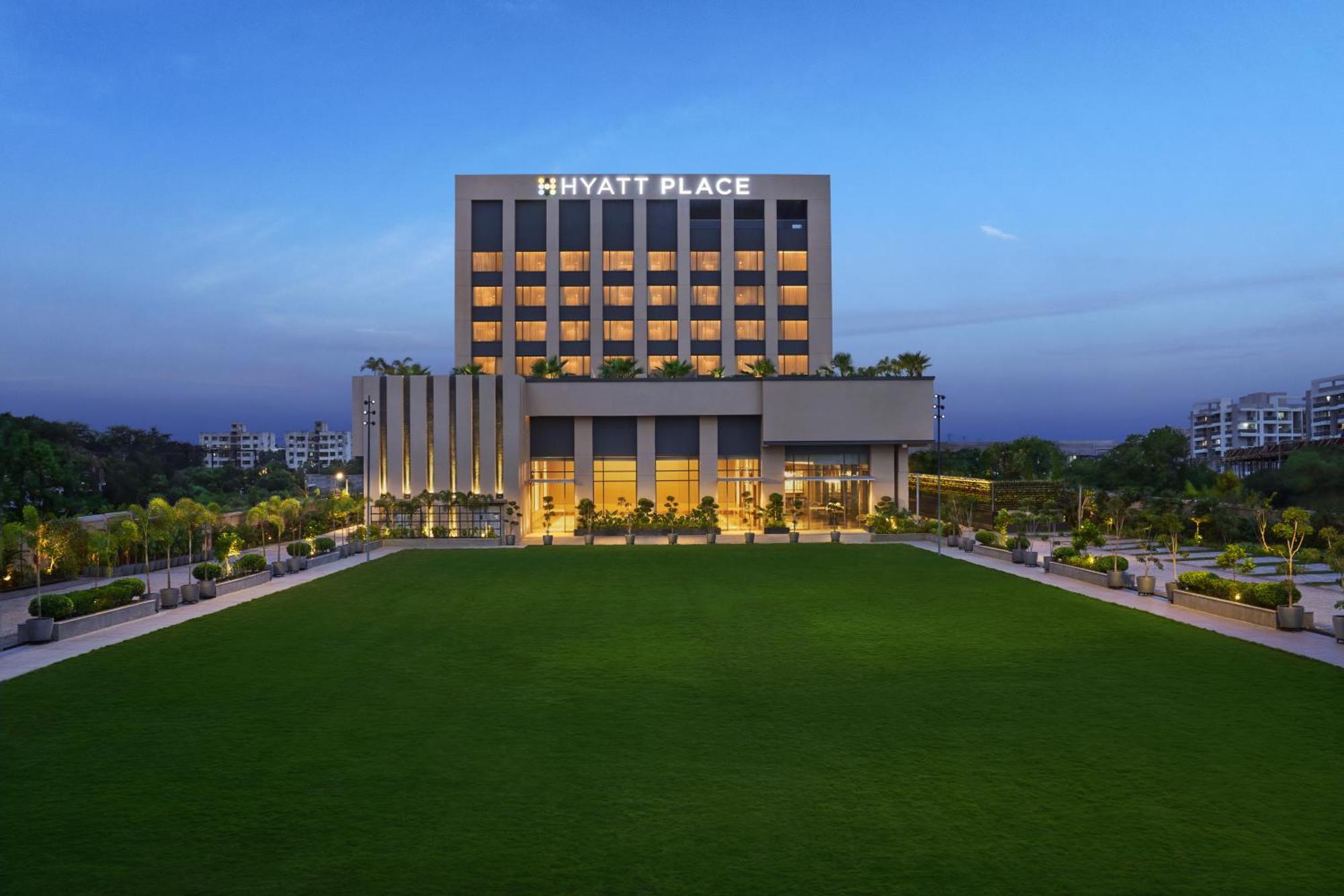 Hyatt Place Aurangabad Airport Экстерьер фото